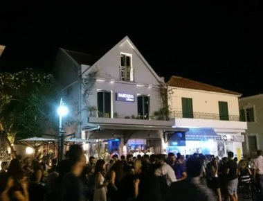 Η τρελή τελευταία νύχτα του 20χρονου μοντέλου που πέθανε στο γιότ - Κοκτέιλ και χοροί (φώτο)